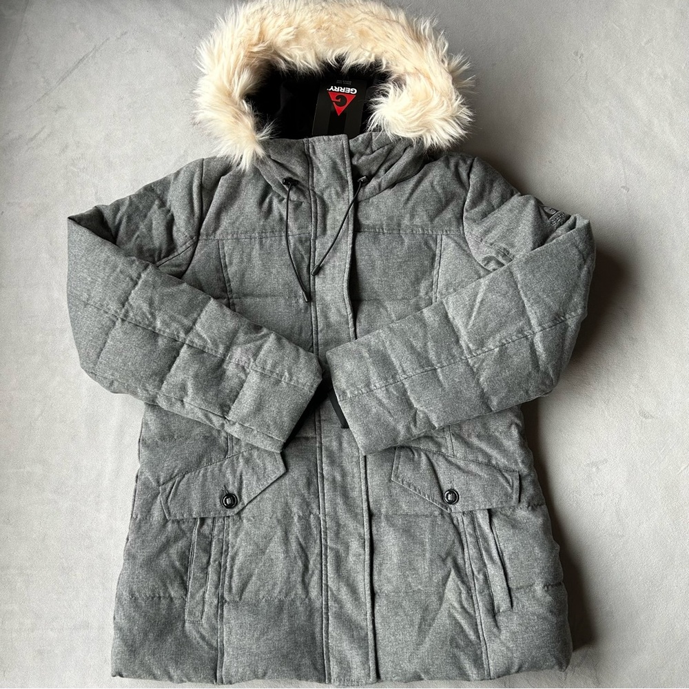 Gerry ~ Winter Jacket ~ Ladies Medium ~ 60% Down 40% Feather ~ New With Tags